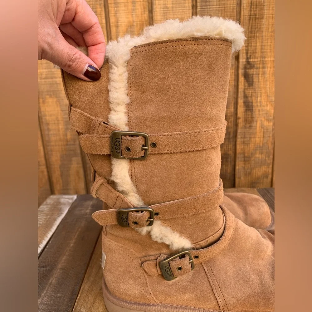 UGG maddi suede